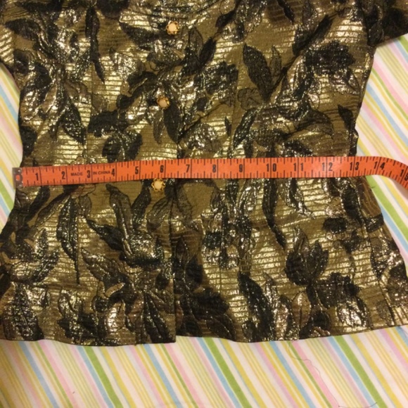 Beautiful Gold and Black Skirt Set - Picture 6 of 14